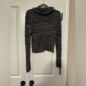 Basic sweater. 3 for 15$